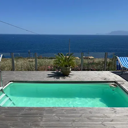 Costanza Villa *